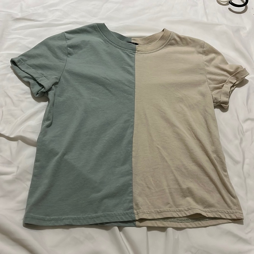 Rue 21 Tee Shirt